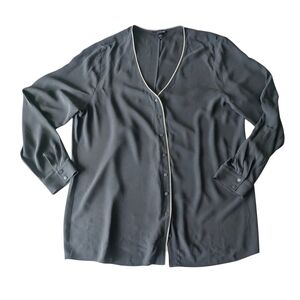 Eileen Fisher Graphite Gray Silk Georgette V-Neck Button Top Blouse Shirt sz L